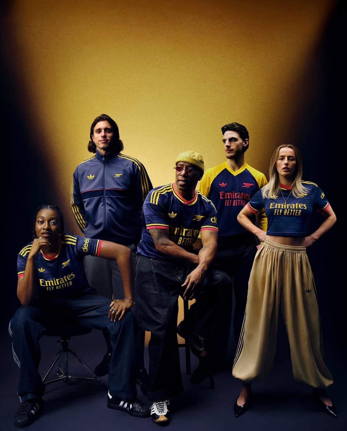 Bannière Arsenal — maillot 2026/2027 dans l'ambiance du stade