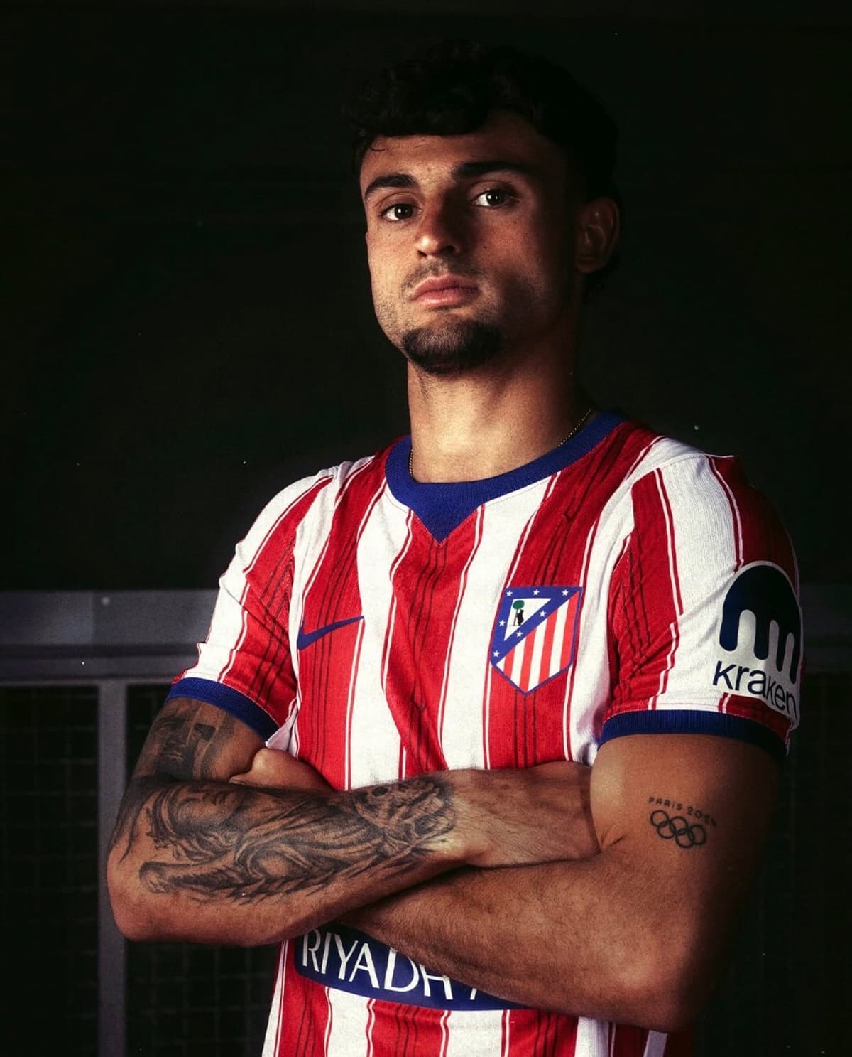 Bannière Atlético de Madrid — maillot 2026/2027 dans l'ambiance du stade